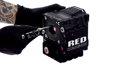 Quite los Tornillos del Módulo OLPF Quite los Tornillos del Módulo OLPF