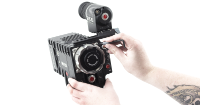 Выкрутите винты байонета Выкрутите винты байонета